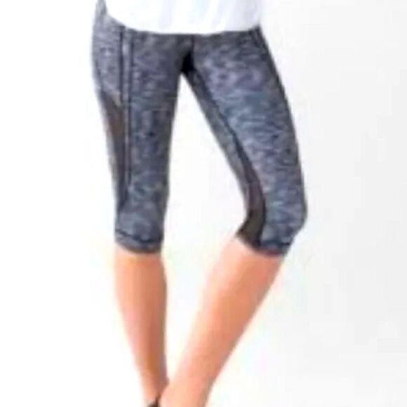 Lululemon Drop It Like It's Hot Crop Leggings (10) - Picture 1 of 6